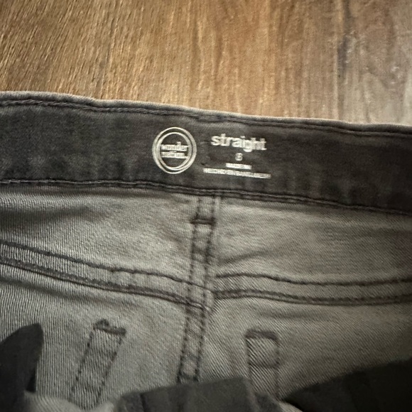 Boys Distressed Shorts - Picture 4 of 4